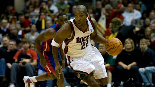 Milwaukee Bucks guard Michael Redd (22) heads up court